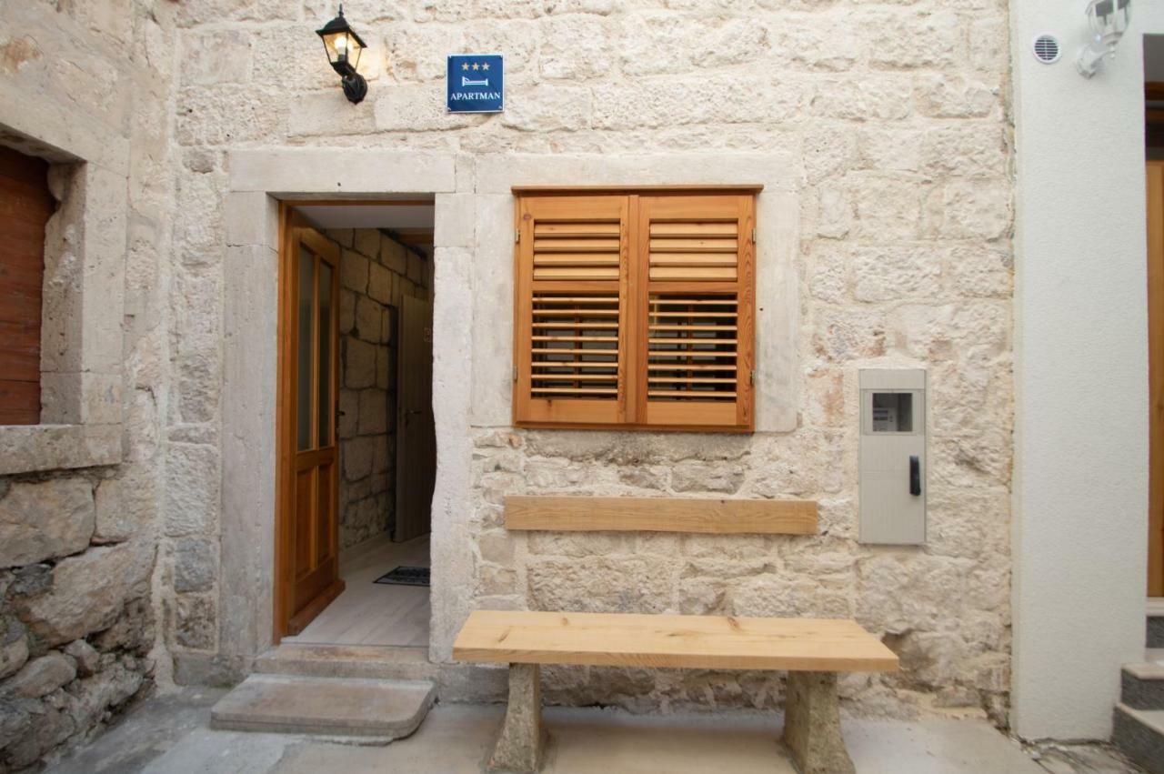 Apartments Giro Korcula Exteriör bild