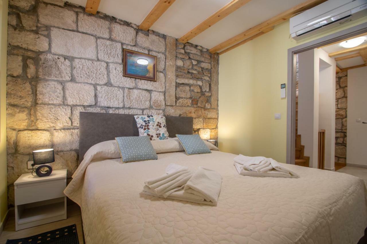 Apartments Giro Korcula Exteriör bild